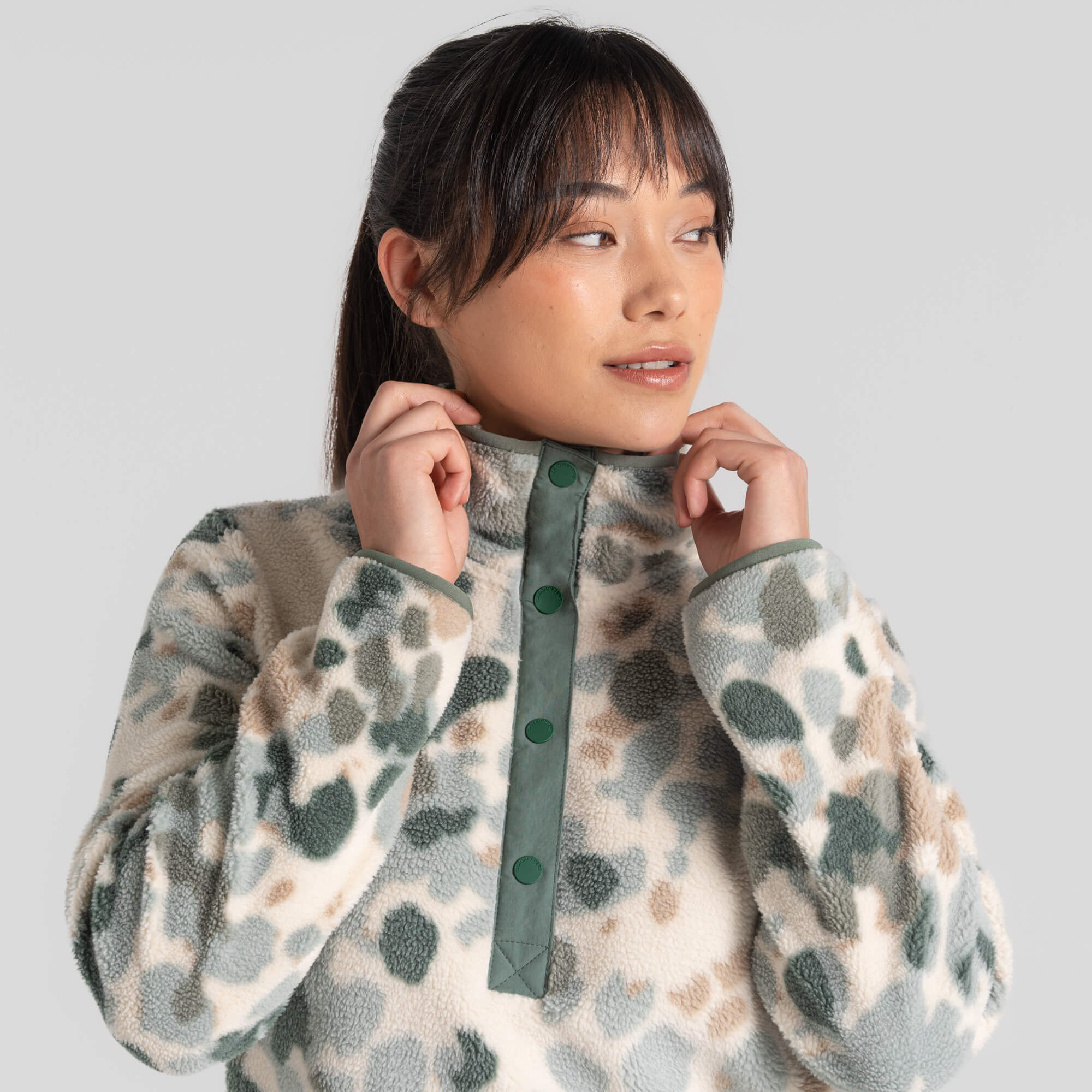 Women's Eabha Overhead - Frosted Pine Print