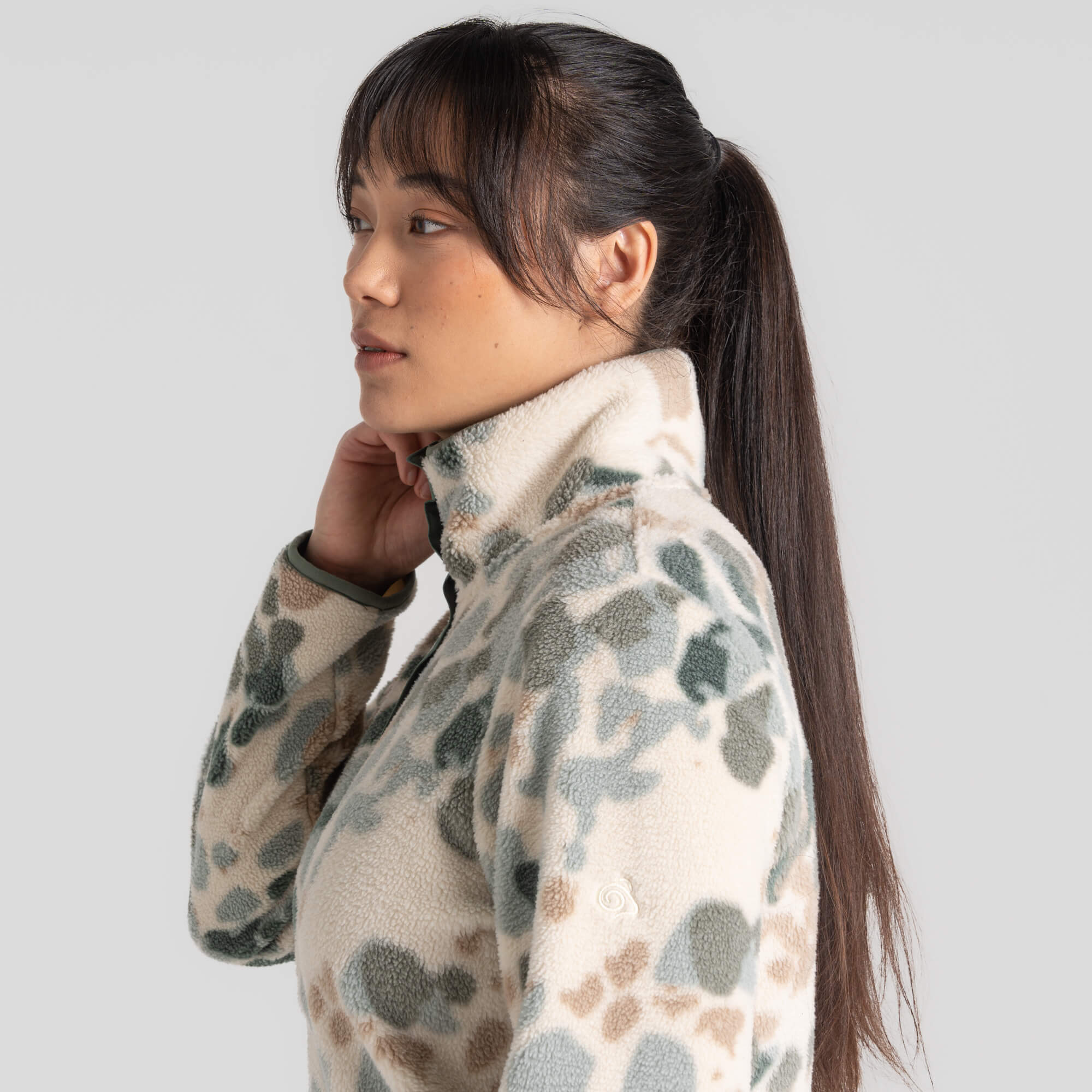Women's Eabha Overhead - Frosted Pine Print