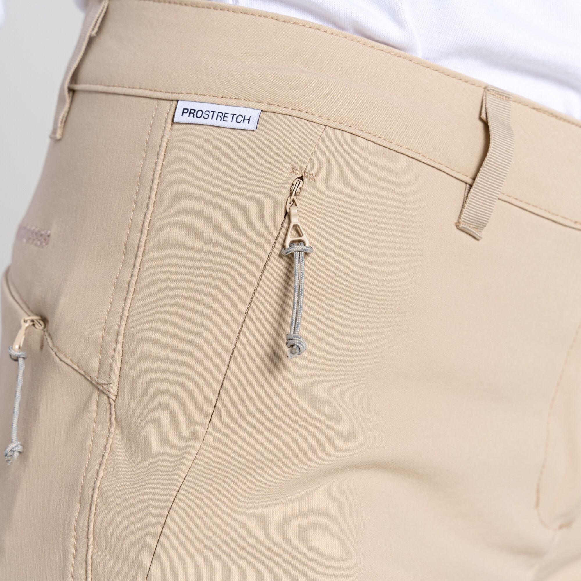 Women's Stretch Kiwi Pro III Shorts - Desert Sand