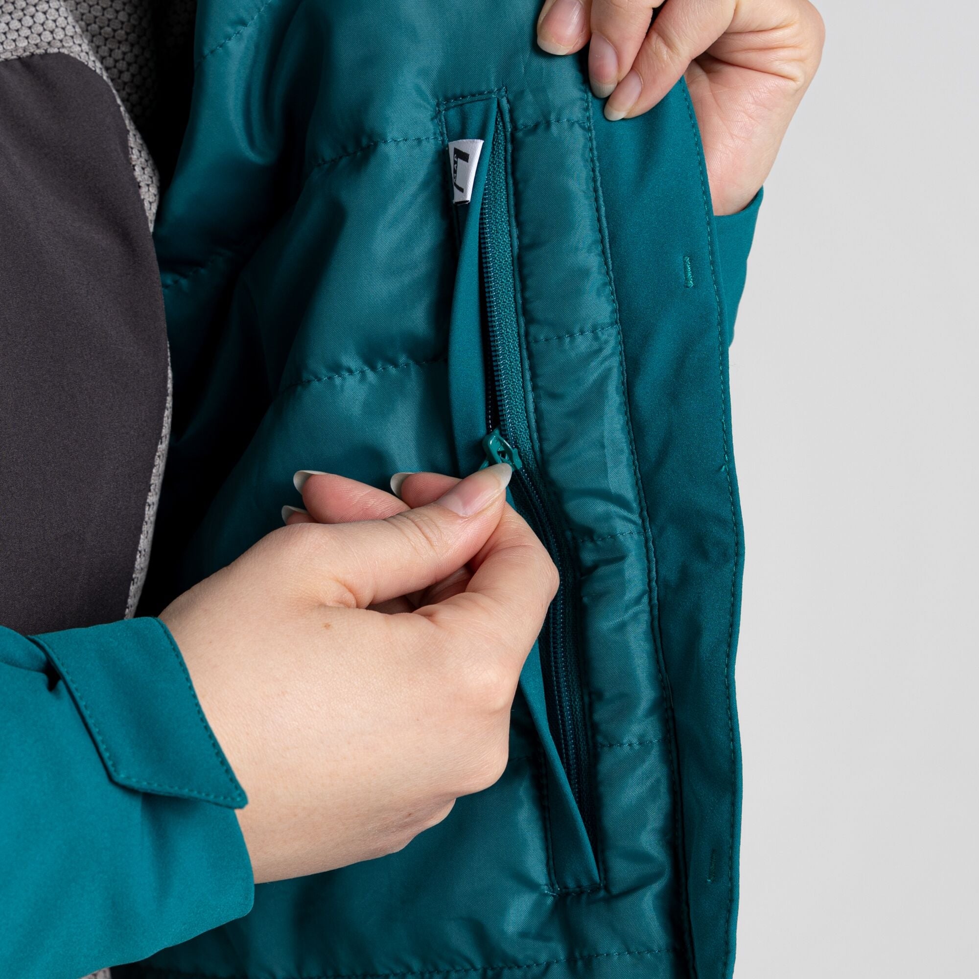Women's Caldbeck Thermic Jacket - Kingfisher