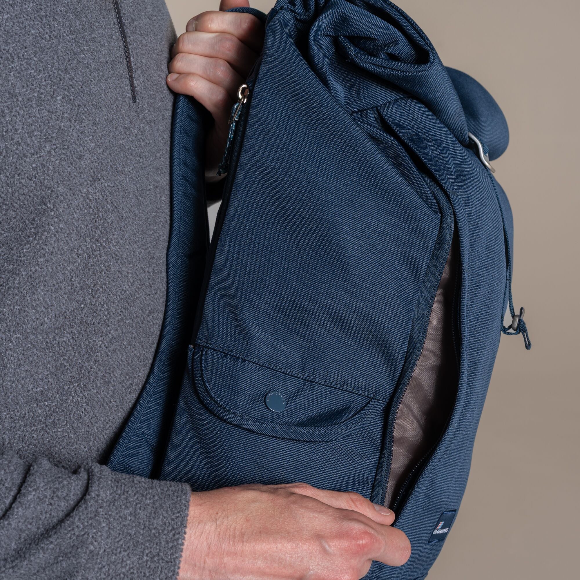 20L Kiwi Classic Rolltop Backpack - Blue Stone