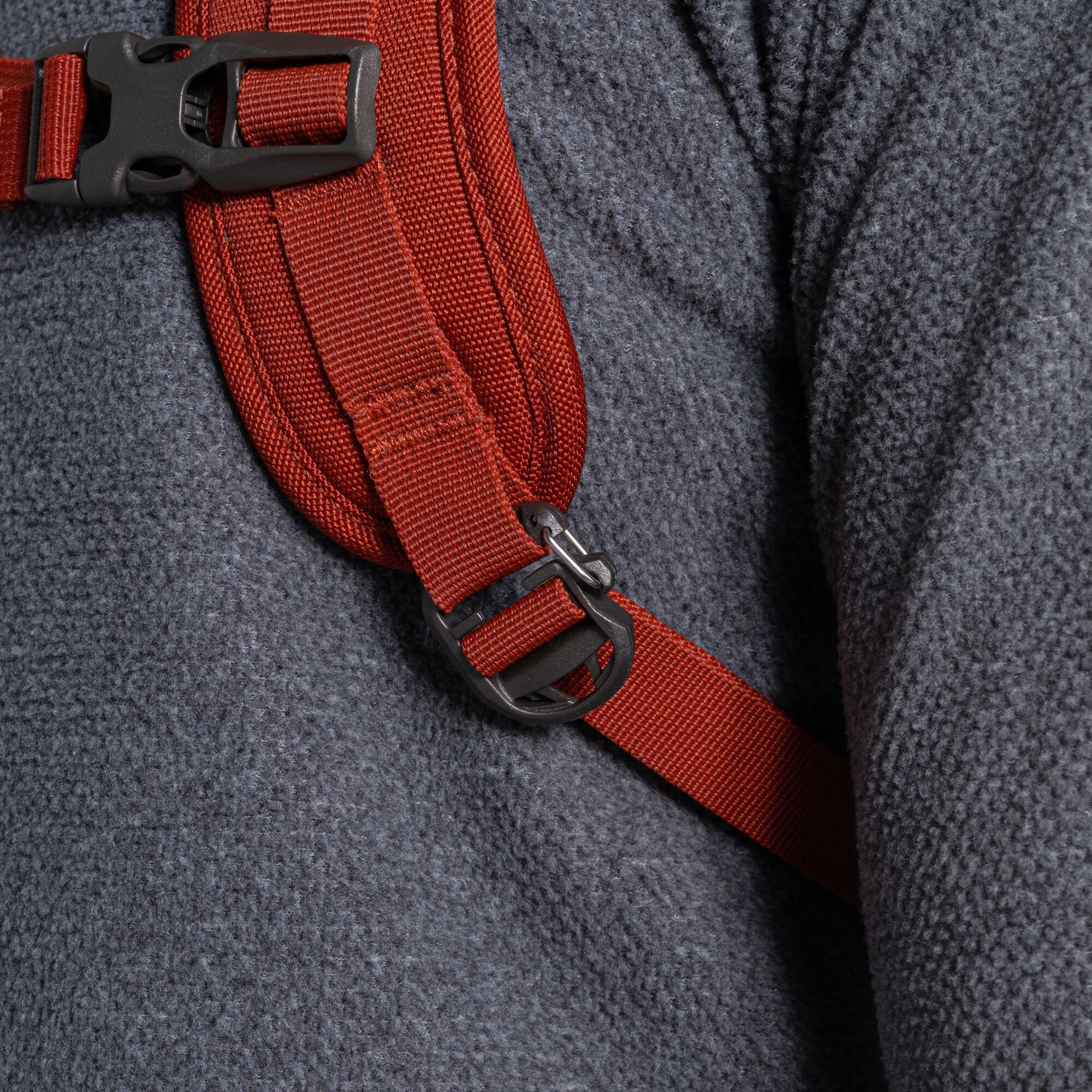20L Kiwi Classic Rolltop Backpack - Red Beach